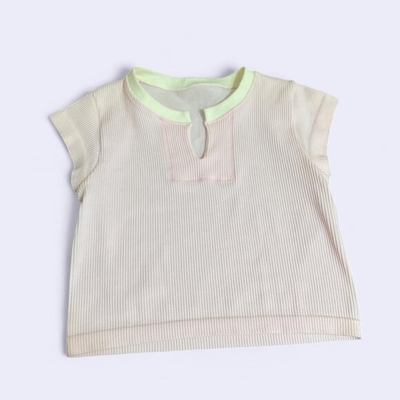 Pink stretchy crop top no size tag fits like a large? My mannequin is a size 10 - Picture 2 of 2